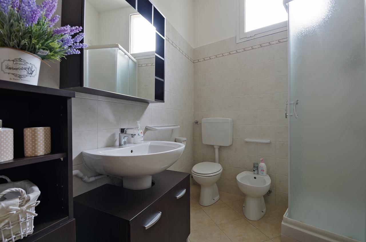 Bologna Citta Turrita Rooms Luaran gambar